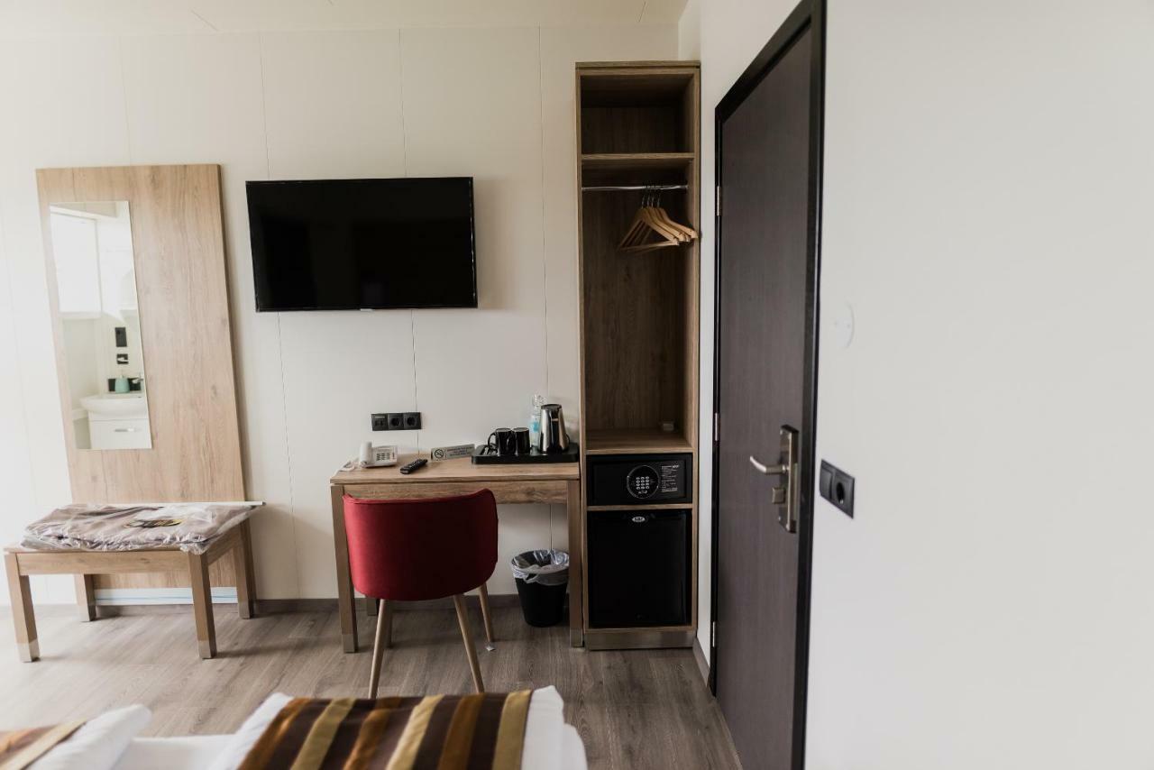 Hotel Duus By Keflavik Airport 외부 사진