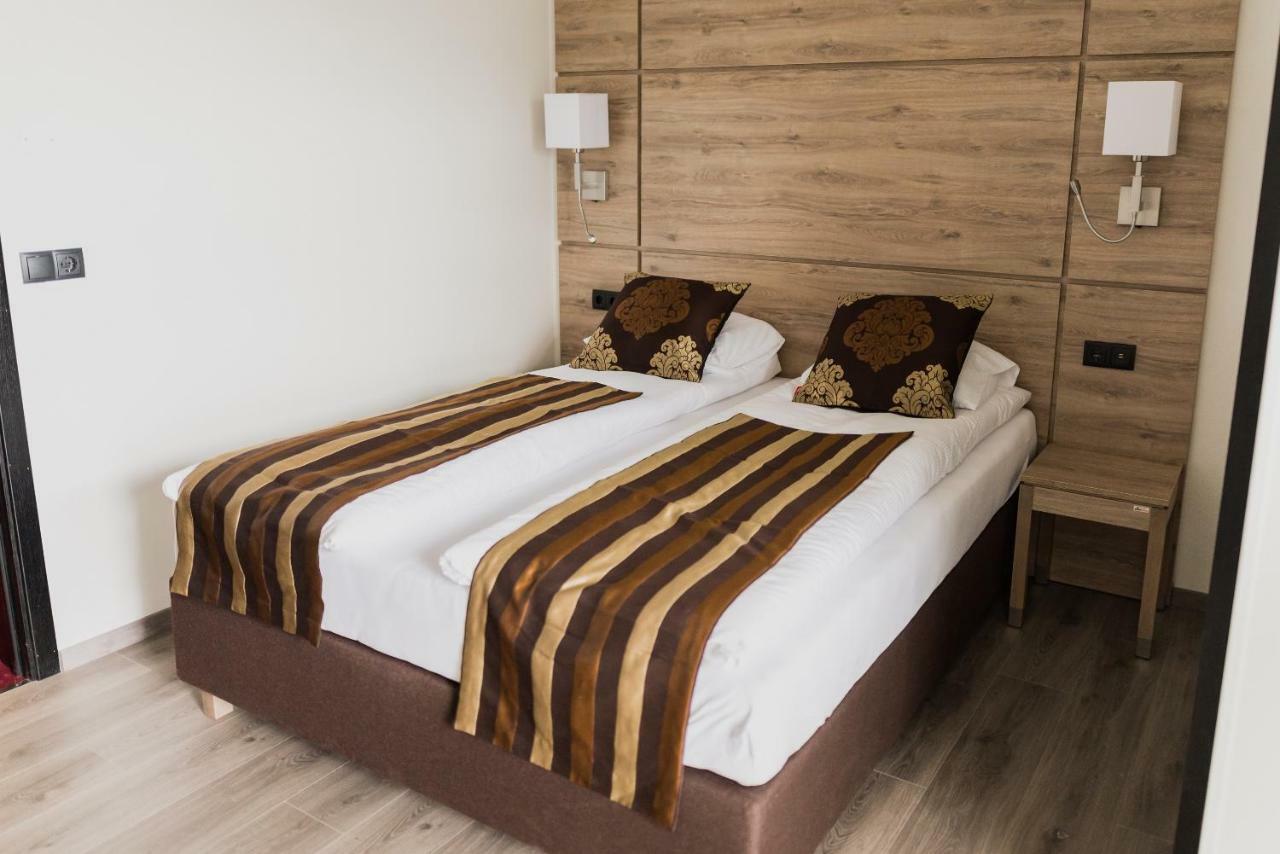 Hotel Duus By Keflavik Airport 외부 사진